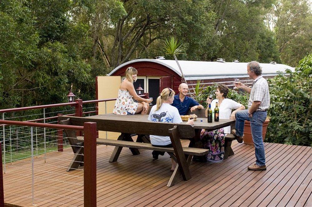 Glass House Mountains Ecolodge Exteriör bild